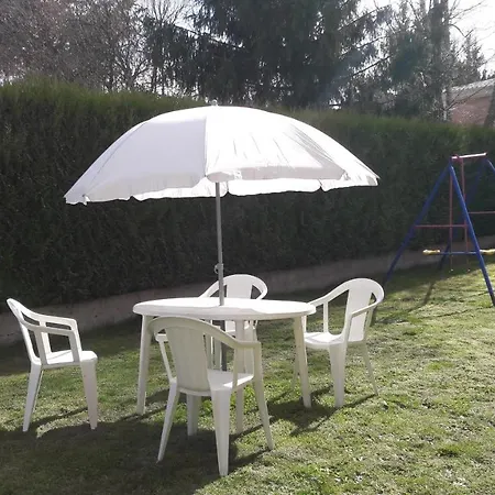 Rose Garden Guest house Craponne-sur-Arzon